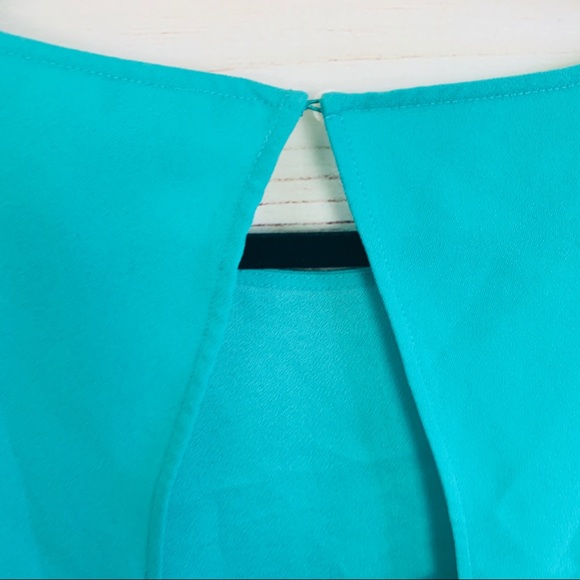 Ann Taylor cutout back crepe top teal blue… - Picture 8 of 8